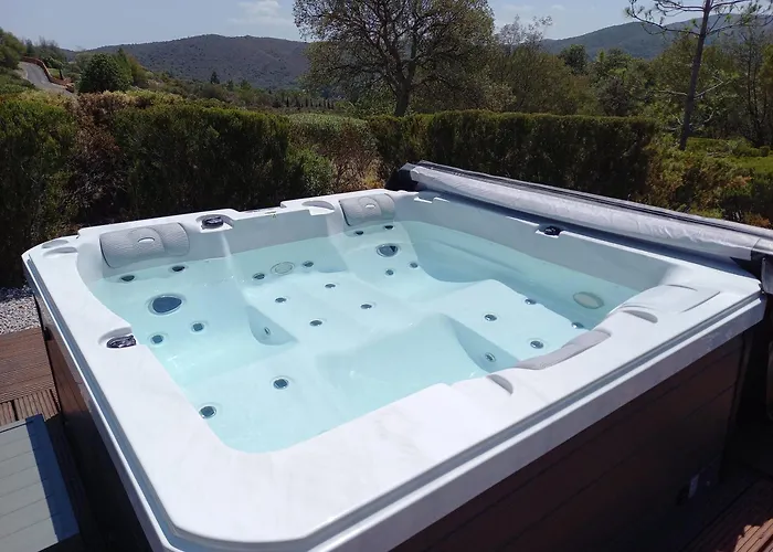 La Pantoufle Verte Bed & Breakfast 3*