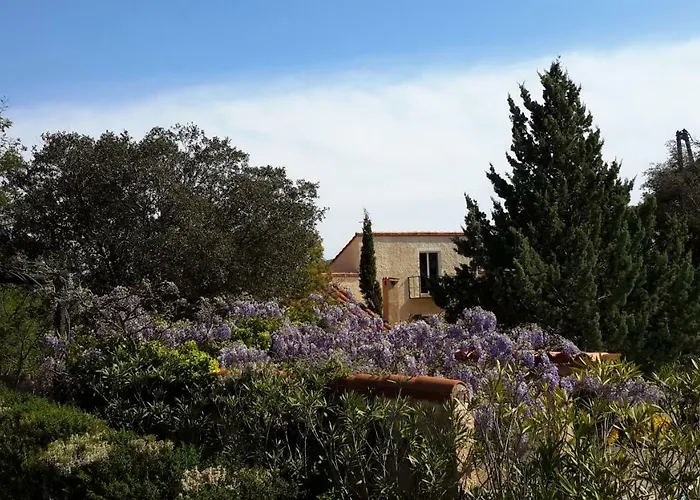 La Pantoufle Verte Bed & Breakfast 3*